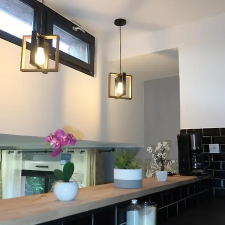 Marvel House - Disneyland 5min, Private Parking, Terrace Magny-le-Hongre